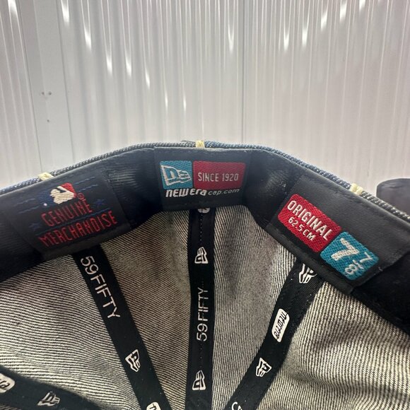 Philadelphia Phillies Fitted Hat - Picture 7 of 7